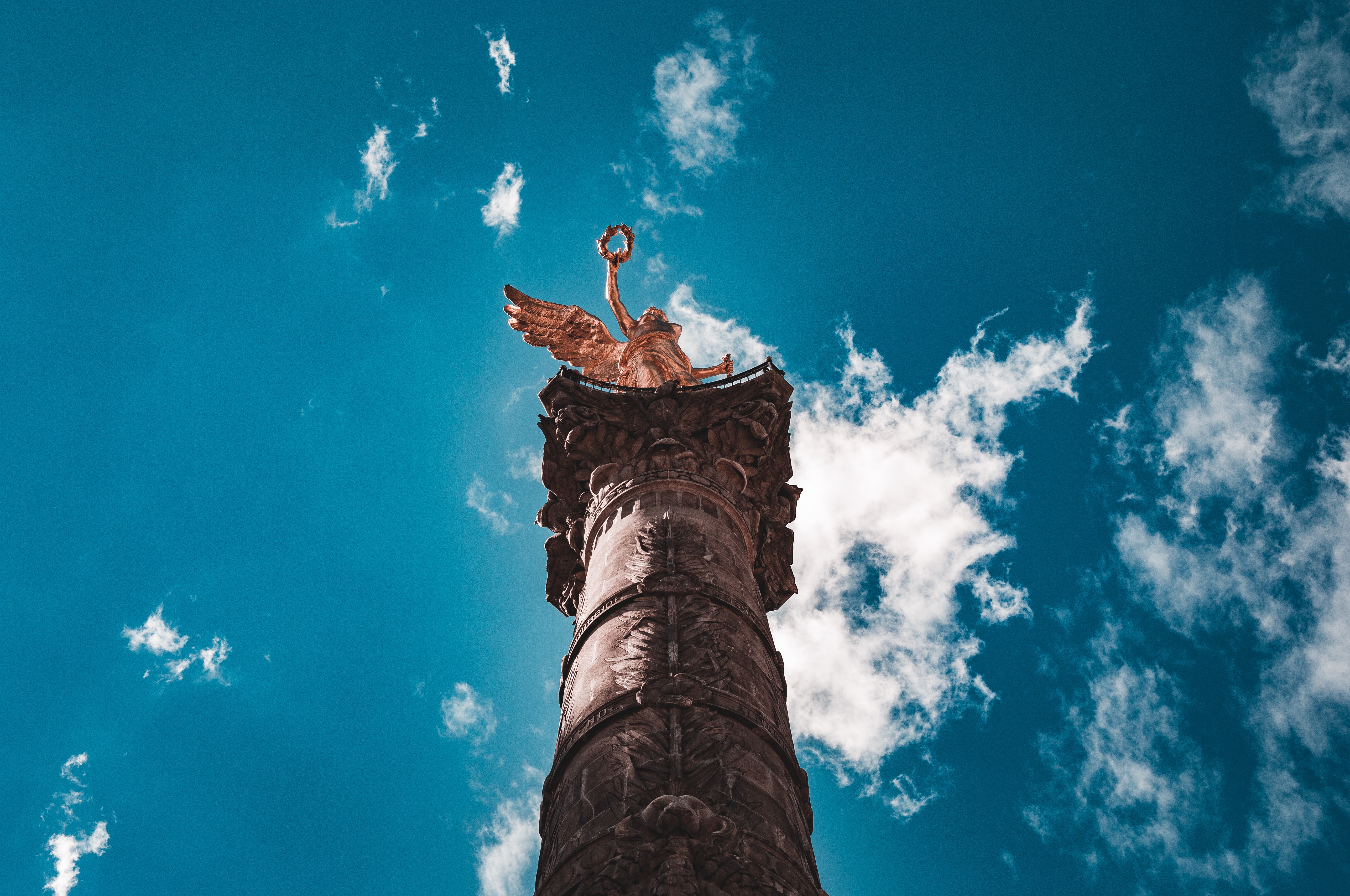 luis-dominguez-Ss5iGvCKX8g-unsplash